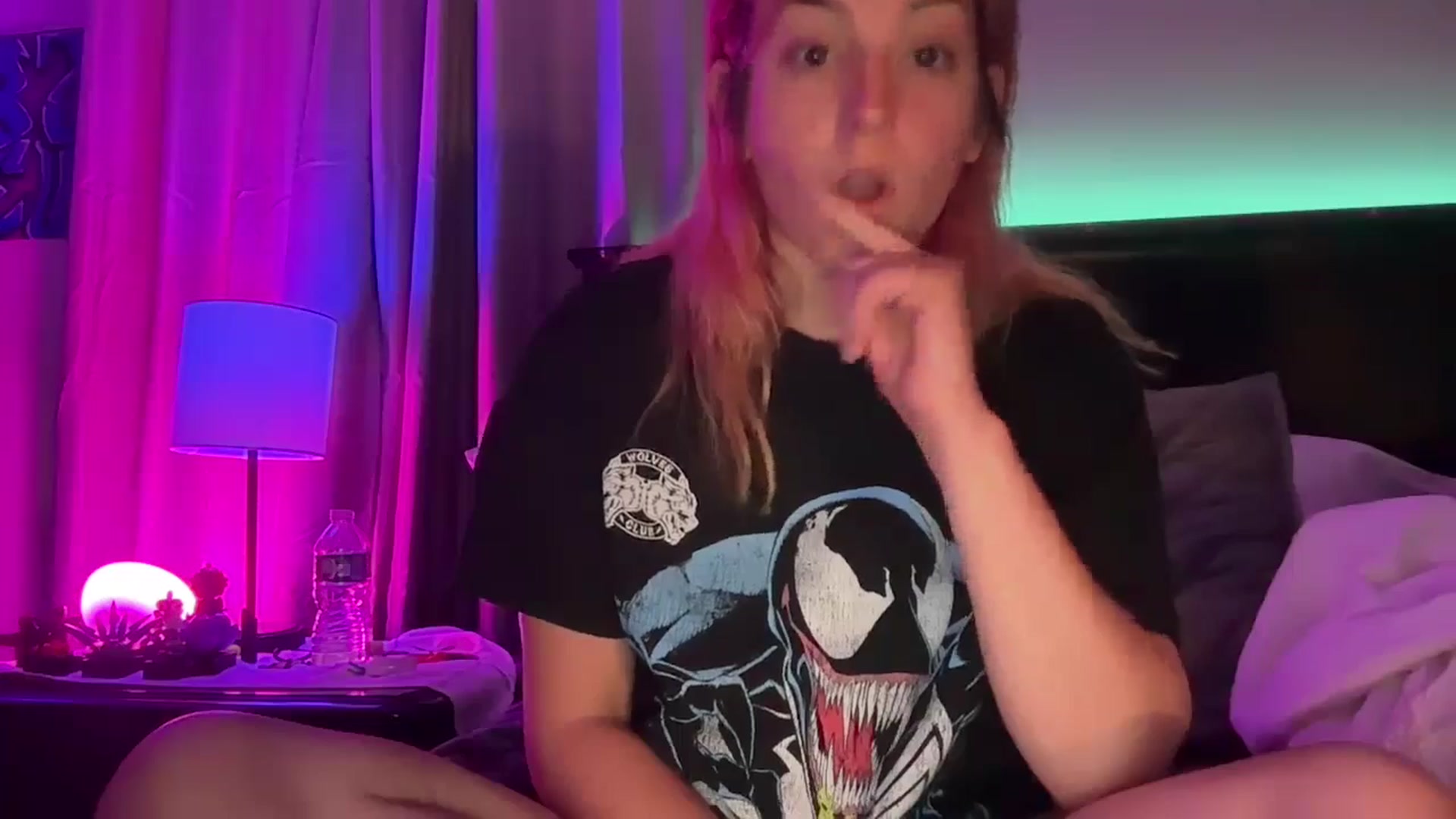 Gallery image thumbnail from EmmyLove's myfreecams stream on, 08/30/2024, 05:49 image 4 of 20