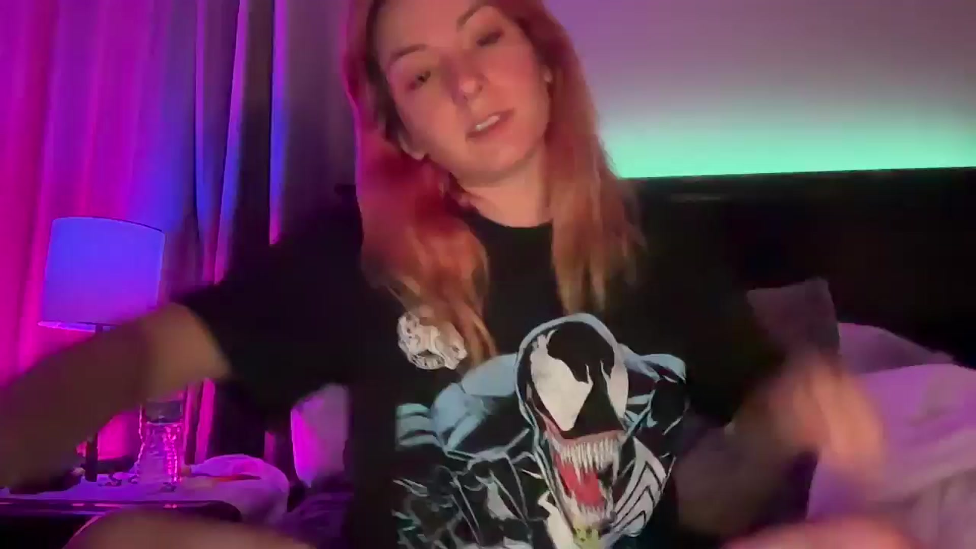 Gallery image thumbnail from EmmyLove's myfreecams stream on, 08/30/2024, 05:49 image 1 of 20