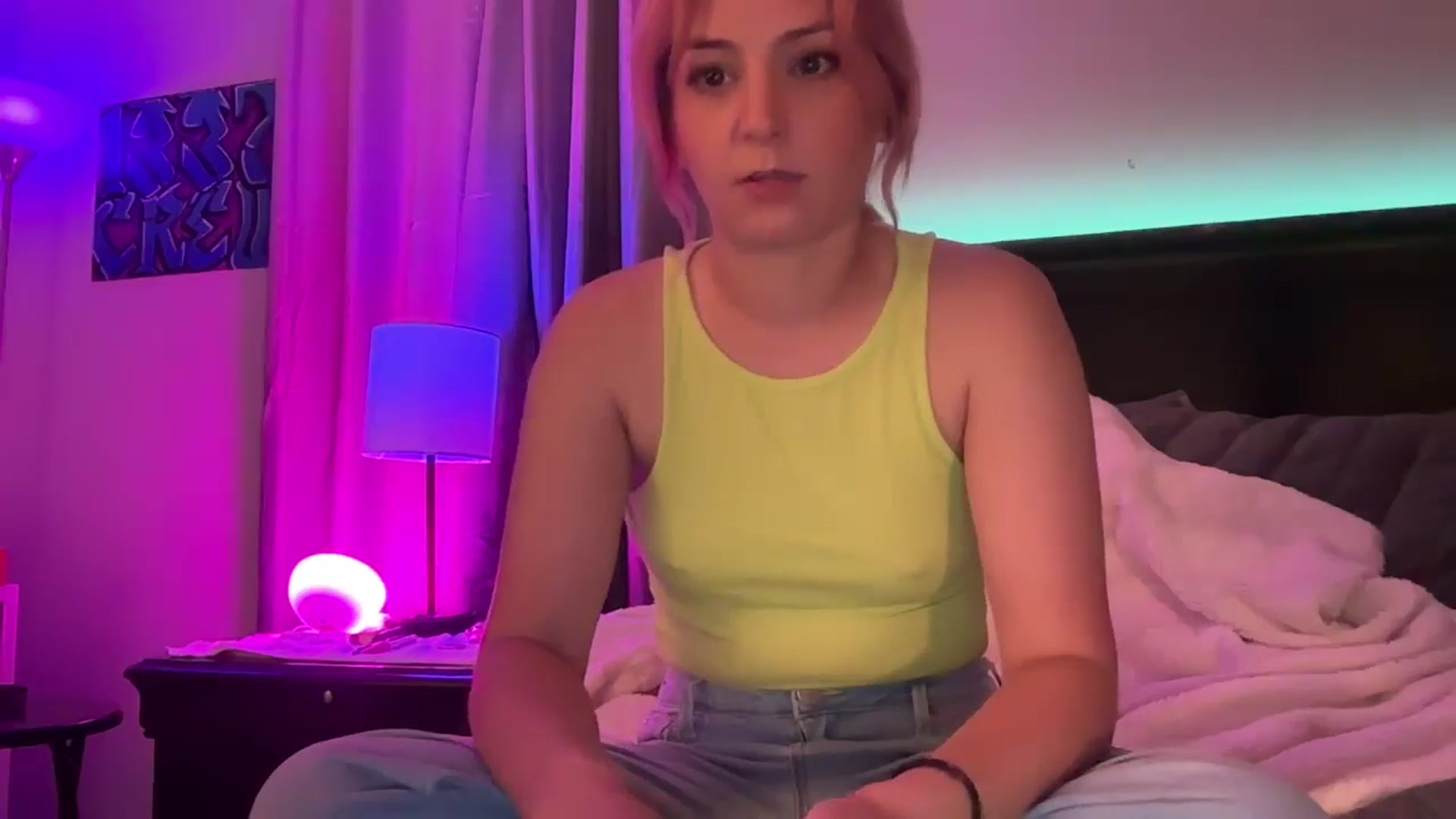 Gallery image thumbnail from EmmyLove's myfreecams stream on, 09/01/2024, 03:52 image 4 of 20