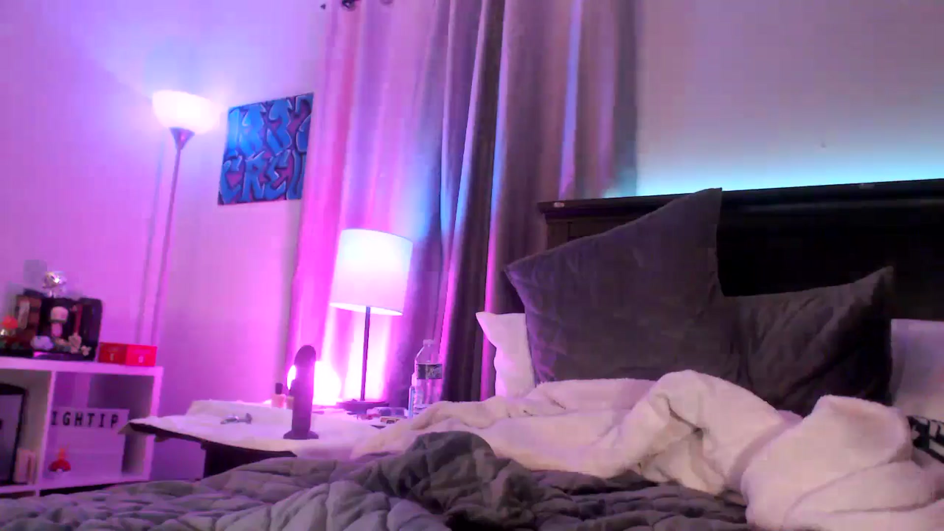 Gallery image thumbnail from EmmyLove's myfreecams stream on, 09/01/2024, 05:31 image 11 of 20