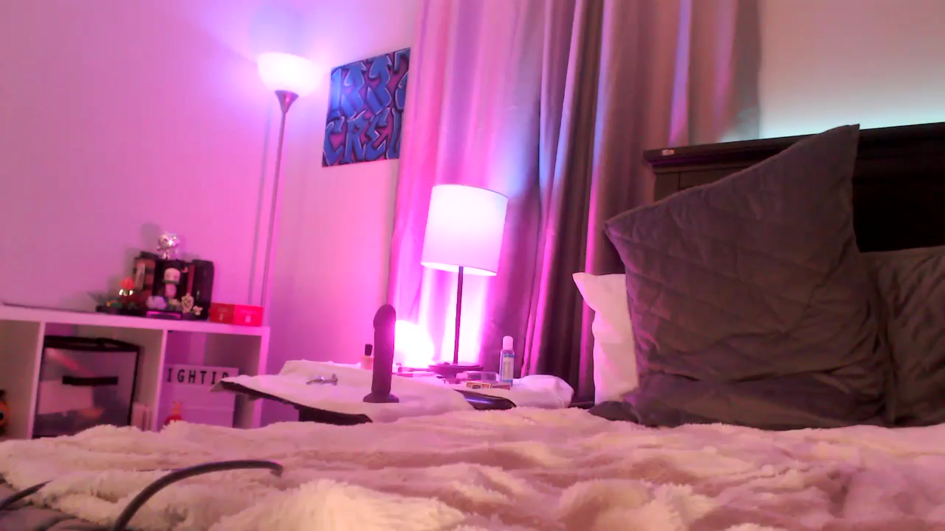 Gallery image thumbnail from EmmyLove's myfreecams stream on, 09/01/2024, 05:31 image 9 of 20