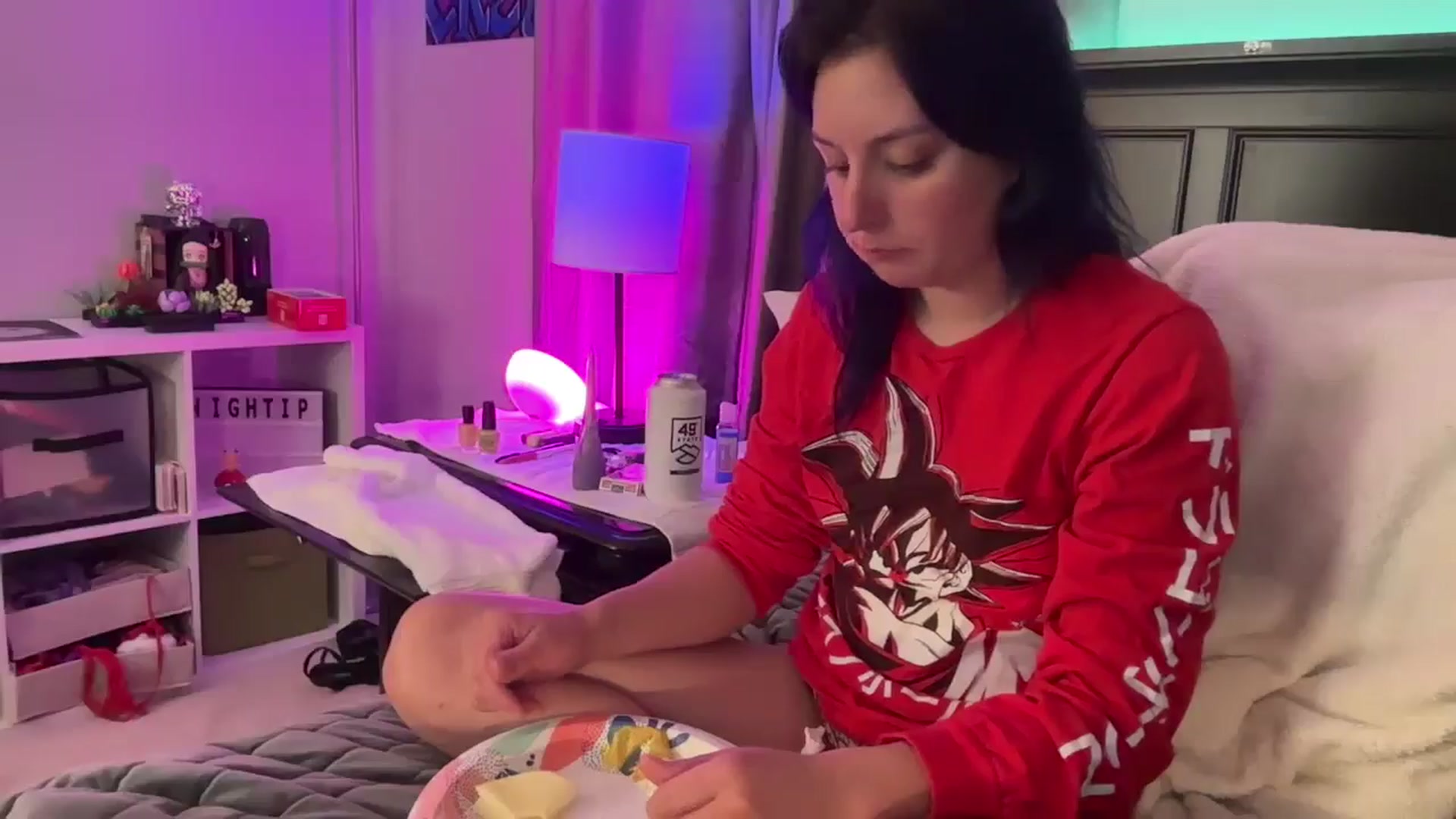 Gallery image thumbnail from EmmyLove's myfreecams stream on, 09/14/2024, 07:39 image 10 of 20
