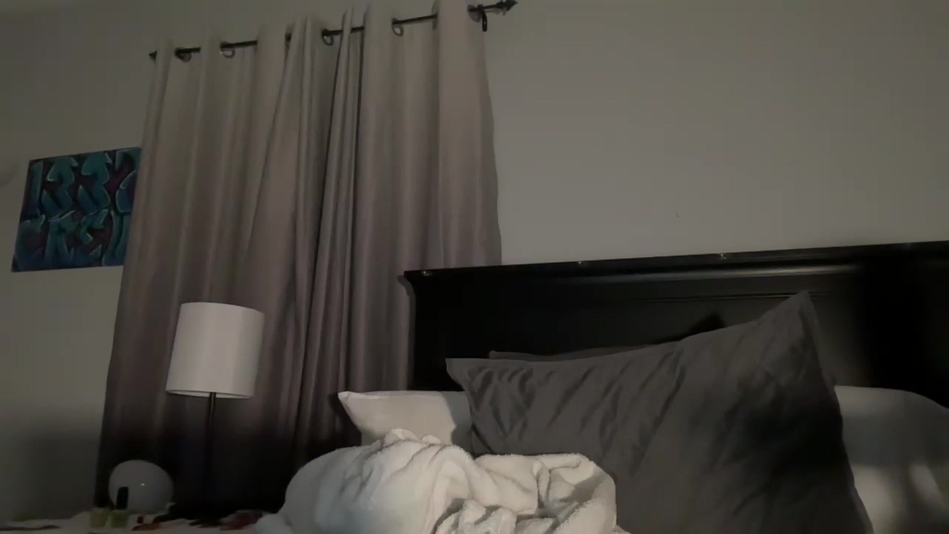 Gallery image thumbnail from EmmyLove's myfreecams stream on, 09/14/2024, 07:39 image 2 of 20
