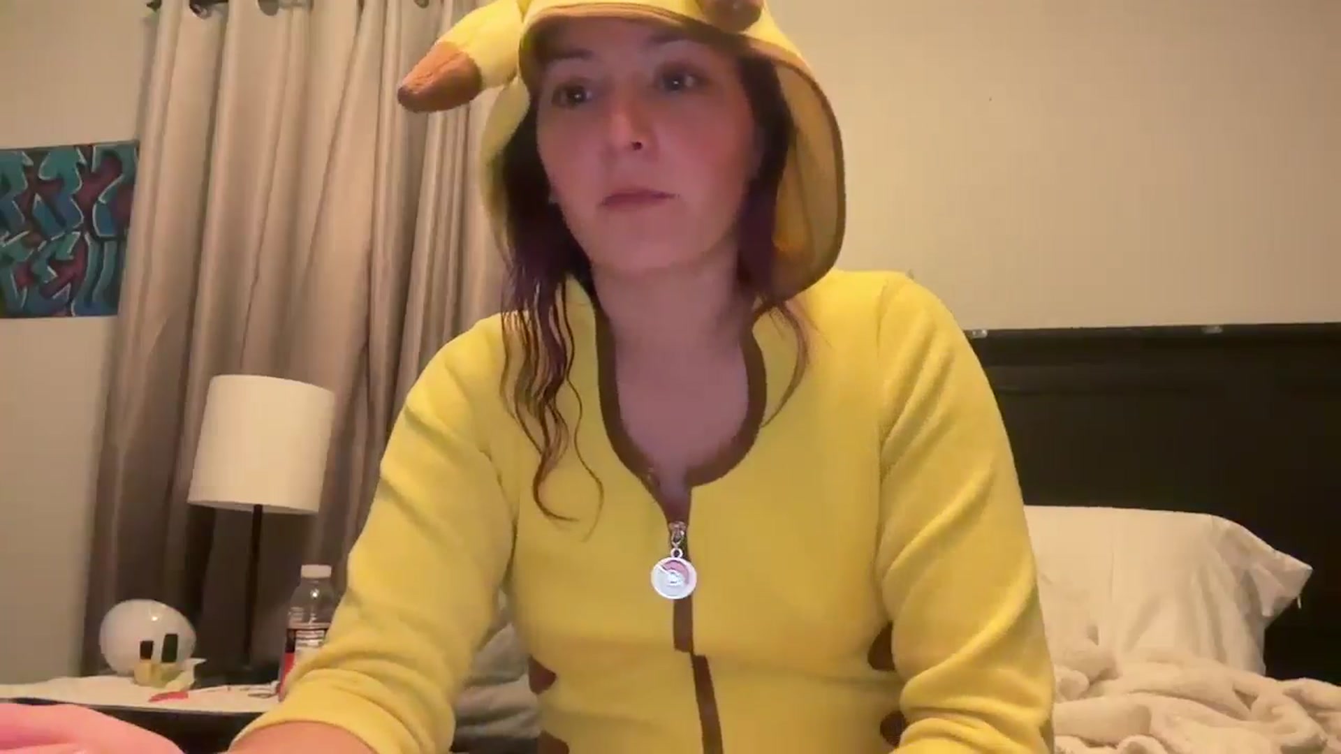 Gallery image thumbnail from EmmyLove's myfreecams stream on, 10/03/2024, 05:29 image 6 of 20