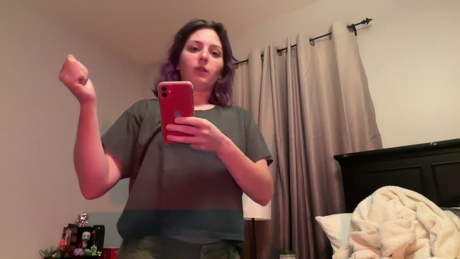 Gallery image thumbnail from EmmyLove's myfreecams stream on, 10/16/2024, 06:09 image 2 of 20