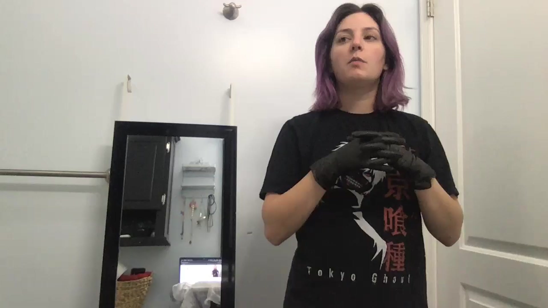 Gallery image thumbnail from EmmyLove's myfreecams stream on, 10/25/2024, 06:45 image 6 of 20