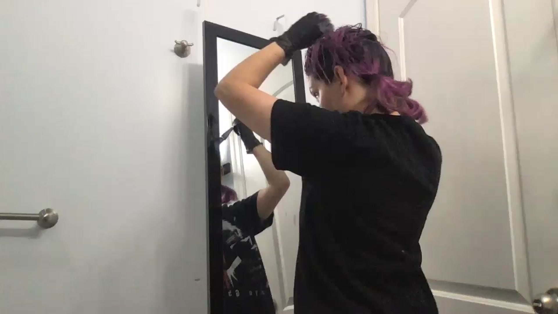 Gallery image thumbnail from EmmyLove's myfreecams stream on, 10/25/2024, 07:39 image 11 of 20
