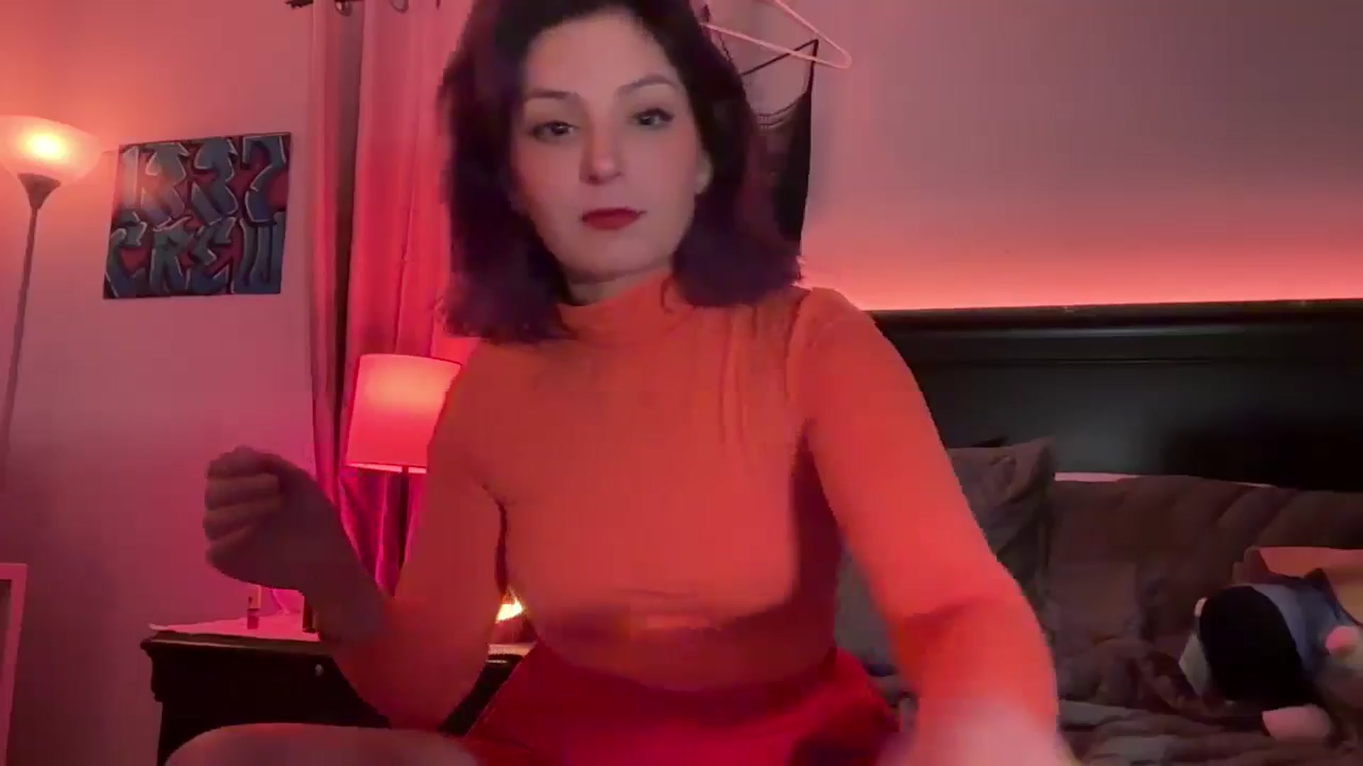 Gallery image thumbnail from EmmyLove's myfreecams stream on, 11/01/2024, 07:07 image 15 of 20