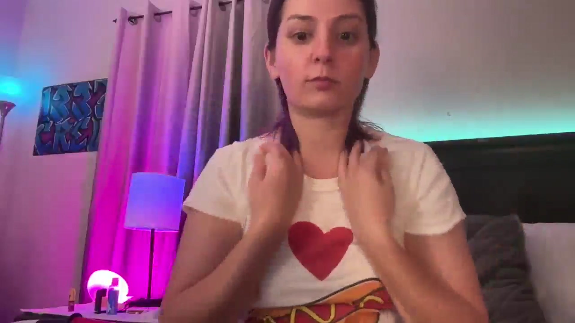 Gallery image thumbnail from EmmyLove's myfreecams stream on, 11/09/2024, 06:07 image 17 of 20