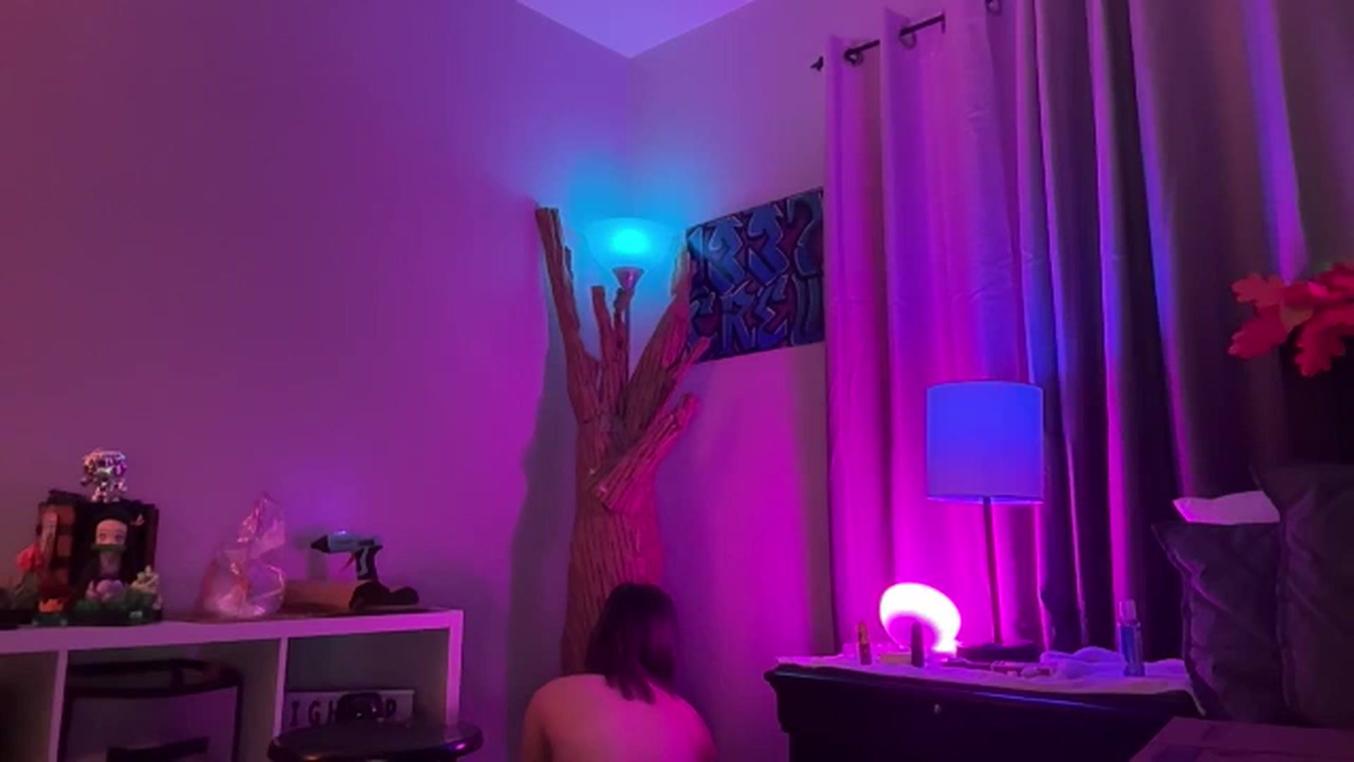 Gallery image thumbnail from EmmyLove's myfreecams stream on, 11/17/2024, 09:10 image 18 of 20