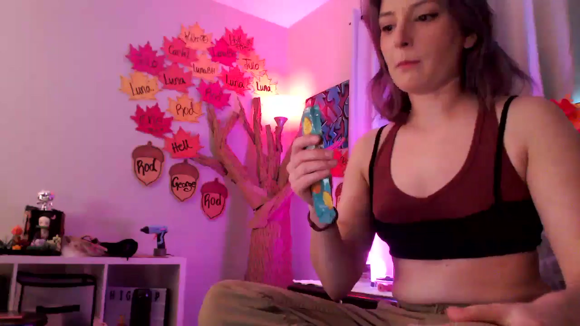 Gallery image thumbnail from EmmyLove's myfreecams stream on, 11/30/2024, 08:41 image 5 of 20