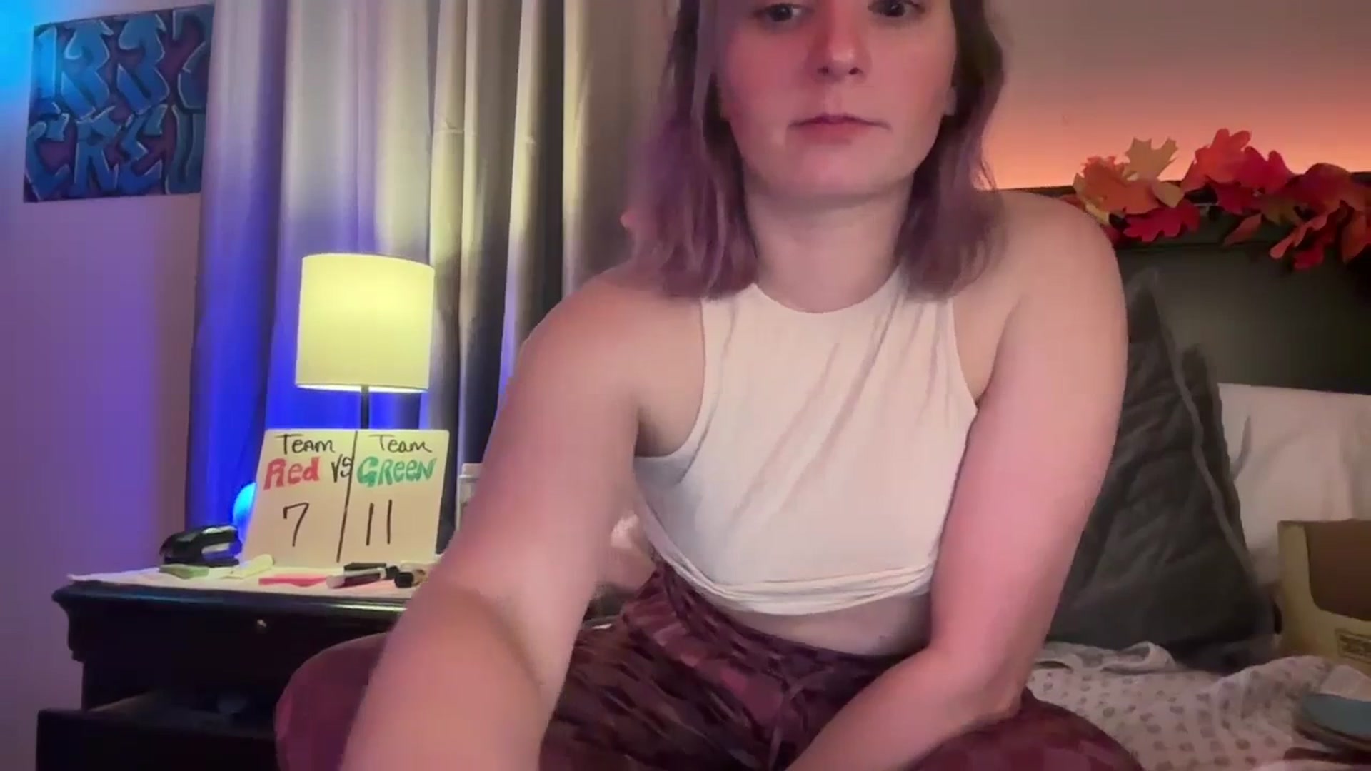 Gallery image thumbnail from EmmyLove's myfreecams stream on, 12/13/2024, 06:33 image 7 of 20