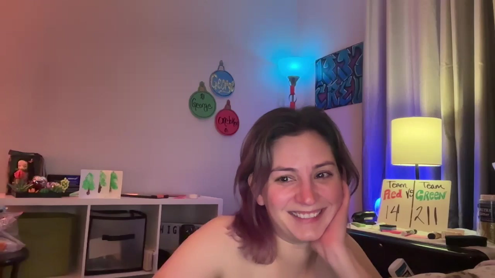 Gallery image thumbnail from EmmyLove's myfreecams stream on, 12/13/2024, 07:22 image 15 of 20