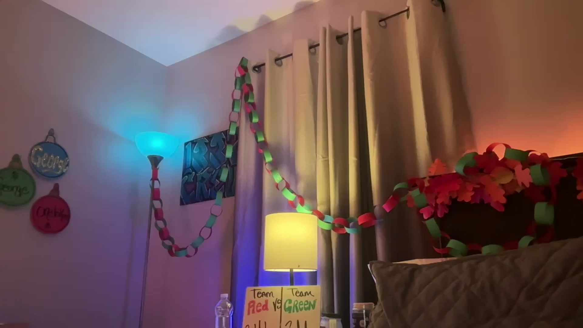 Gallery image thumbnail from EmmyLove's myfreecams stream on, 12/15/2024, 07:39 image 16 of 20