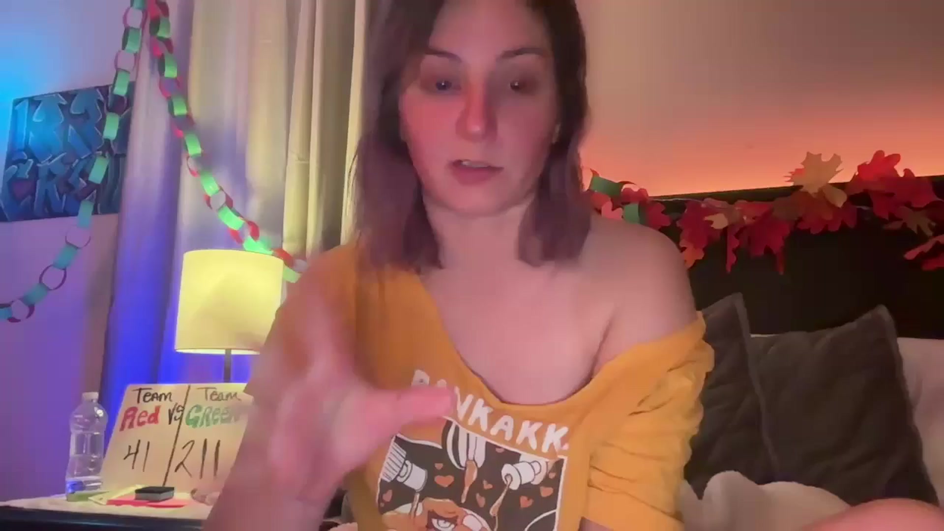 Gallery image thumbnail from EmmyLove's myfreecams stream on, 12/15/2024, 07:39 image 9 of 20