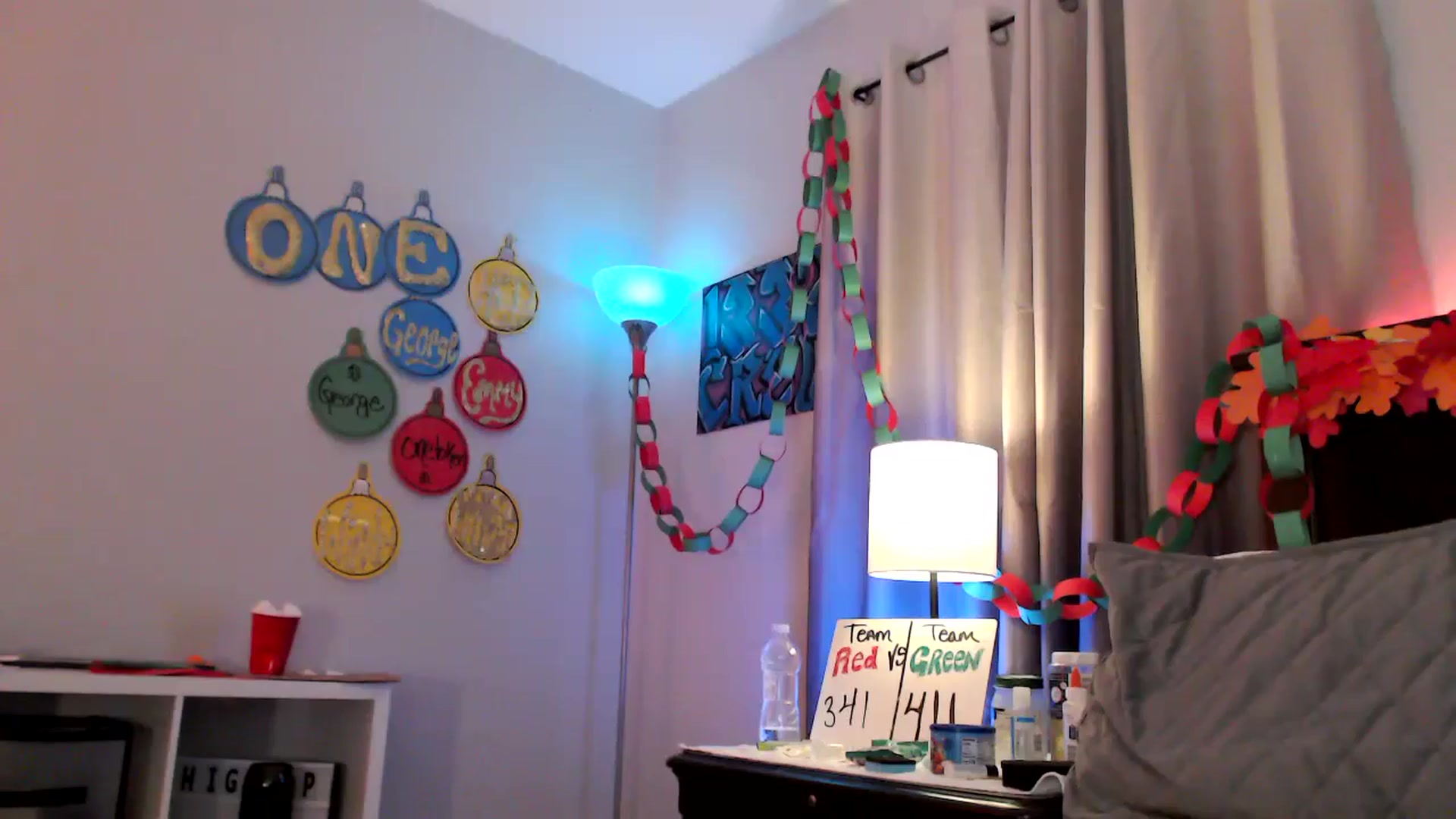 Gallery image thumbnail from EmmyLove's myfreecams stream on, 12/26/2024, 08:01 image 5 of 20