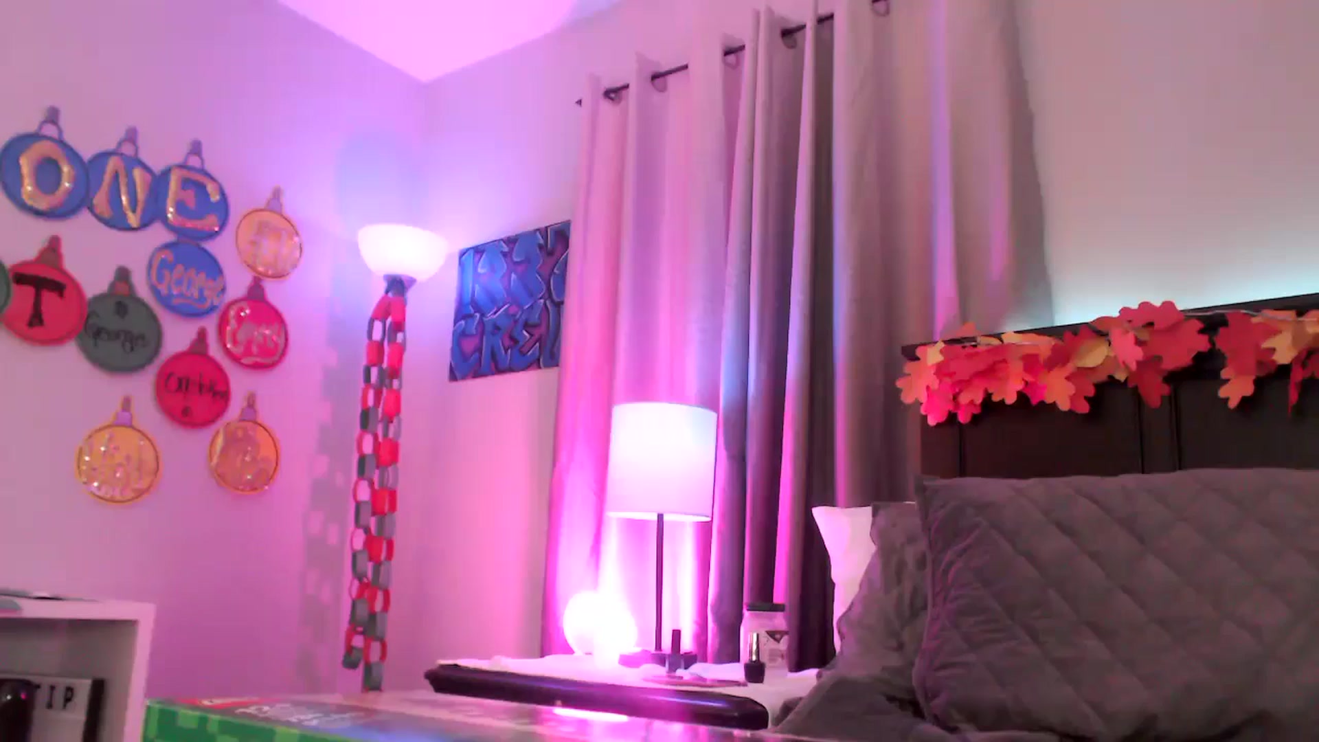 Gallery image thumbnail from EmmyLove's myfreecams stream on, 01/15/2025, 07:34 image 15 of 20