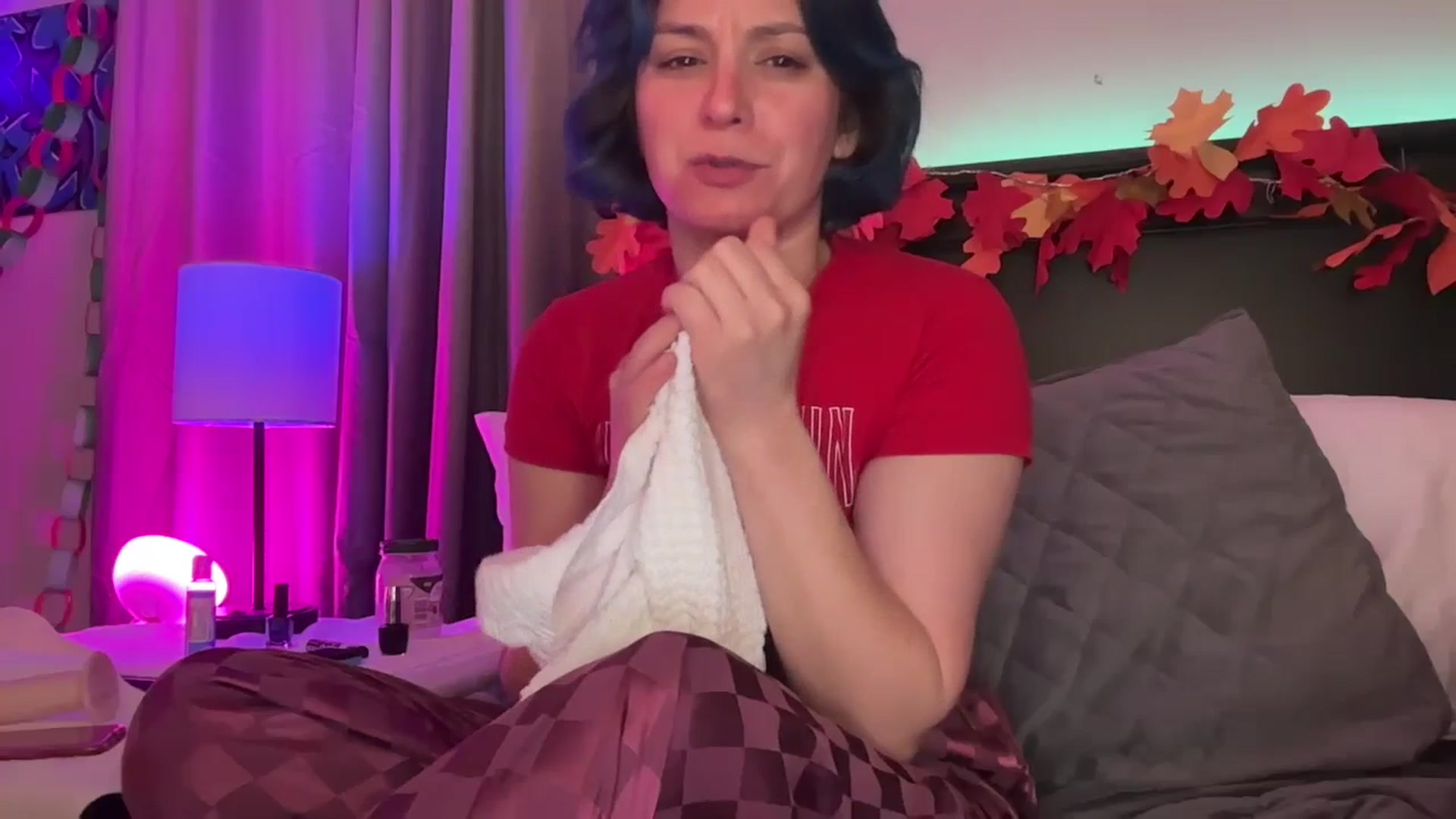 Gallery image thumbnail from EmmyLove's myfreecams stream on, 01/16/2025, 08:04 image 15 of 20