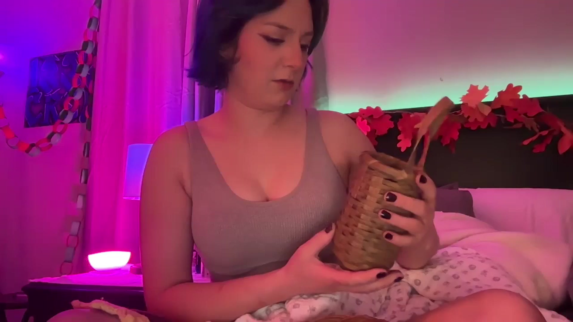 Gallery image thumbnail from EmmyLove's myfreecams stream on, 01/21/2025, 05:48 image 4 of 20
