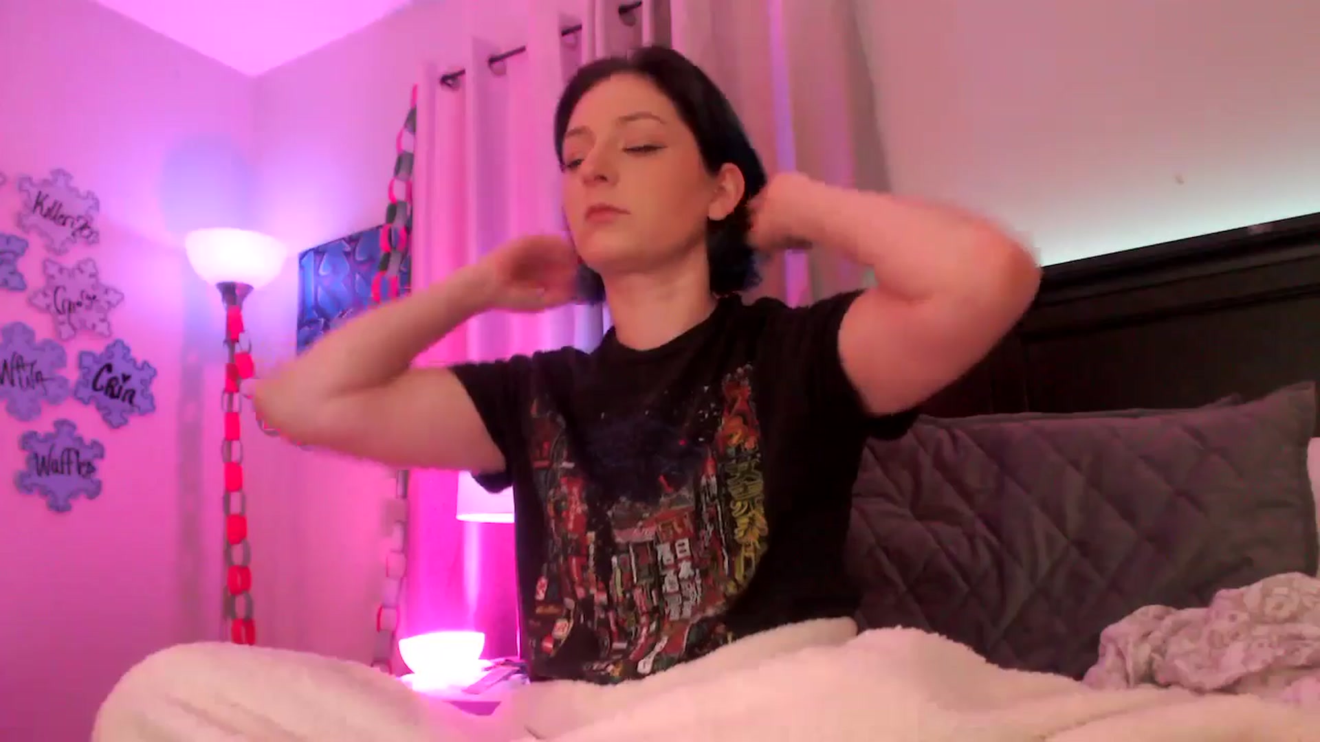 Gallery image thumbnail from EmmyLove's myfreecams stream on, 01/26/2025, 05:06 image 3 of 20