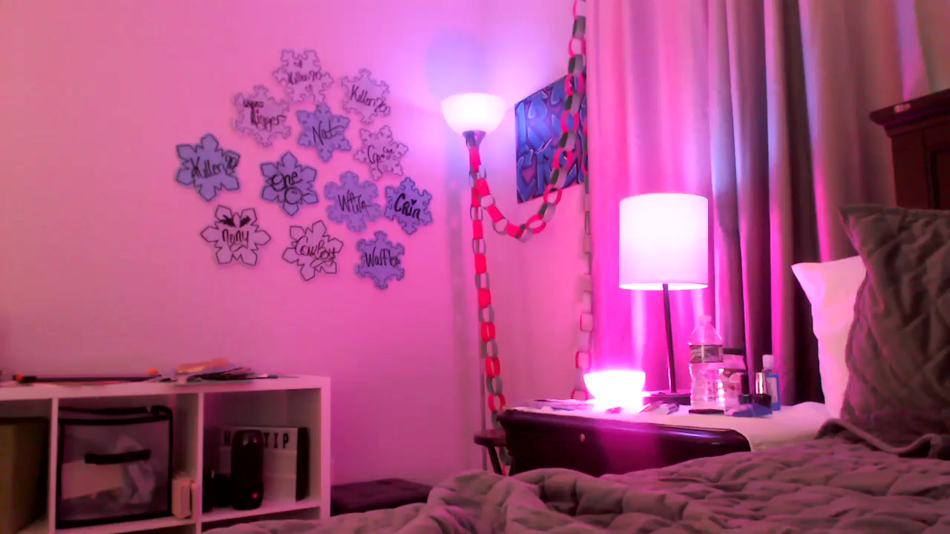 Gallery image thumbnail from EmmyLove's myfreecams stream on, 01/26/2025, 06:40 image 18 of 20