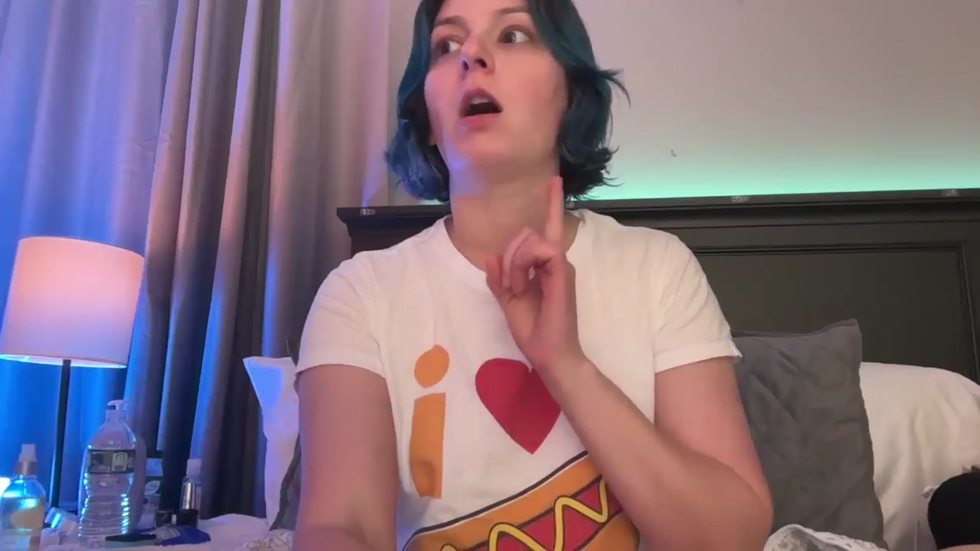 Gallery image thumbnail from EmmyLove's myfreecams stream on, 01/29/2025, 05:58 image 16 of 20