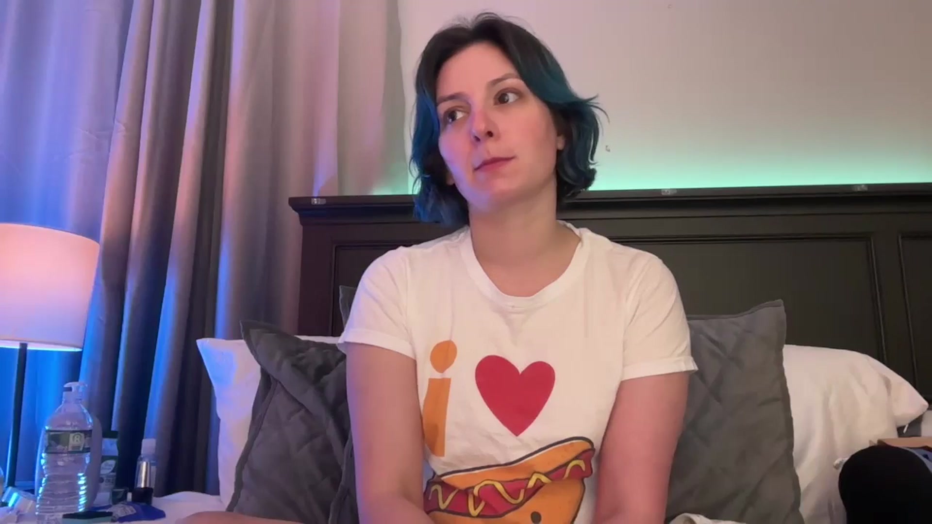 Gallery image thumbnail from EmmyLove's myfreecams stream on, 01/29/2025, 06:15 image 3 of 20