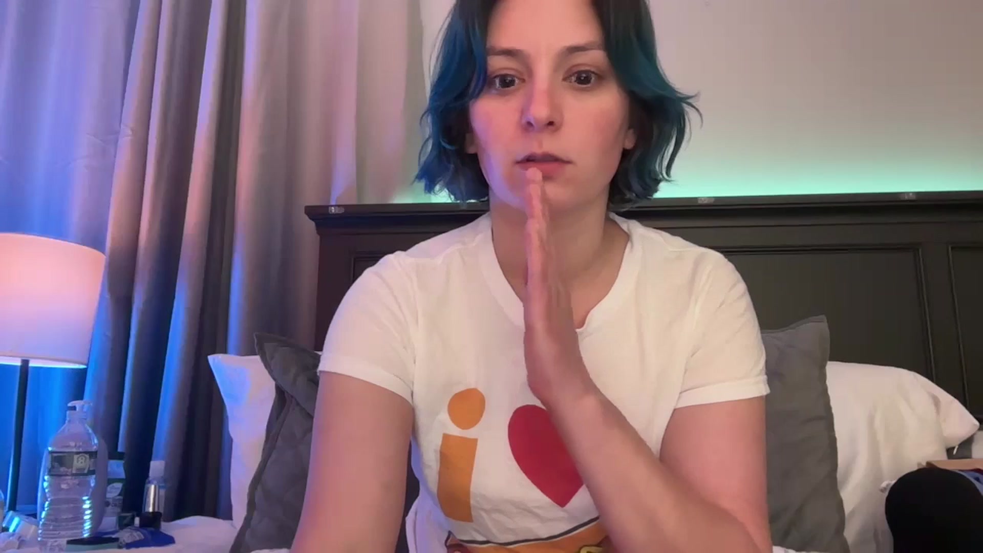 Gallery image thumbnail from EmmyLove's myfreecams stream on, 01/29/2025, 06:15 image 6 of 20