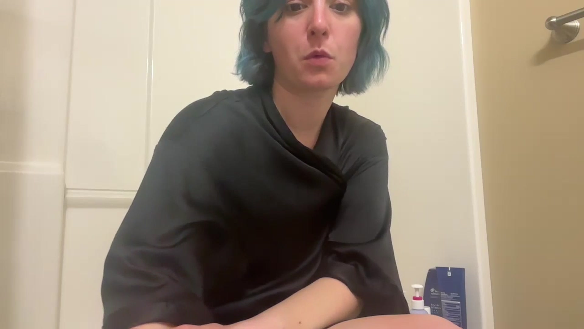Gallery image thumbnail from EmmyLove's myfreecams stream on, 02/25/2025, 06:08 image 3 of 20