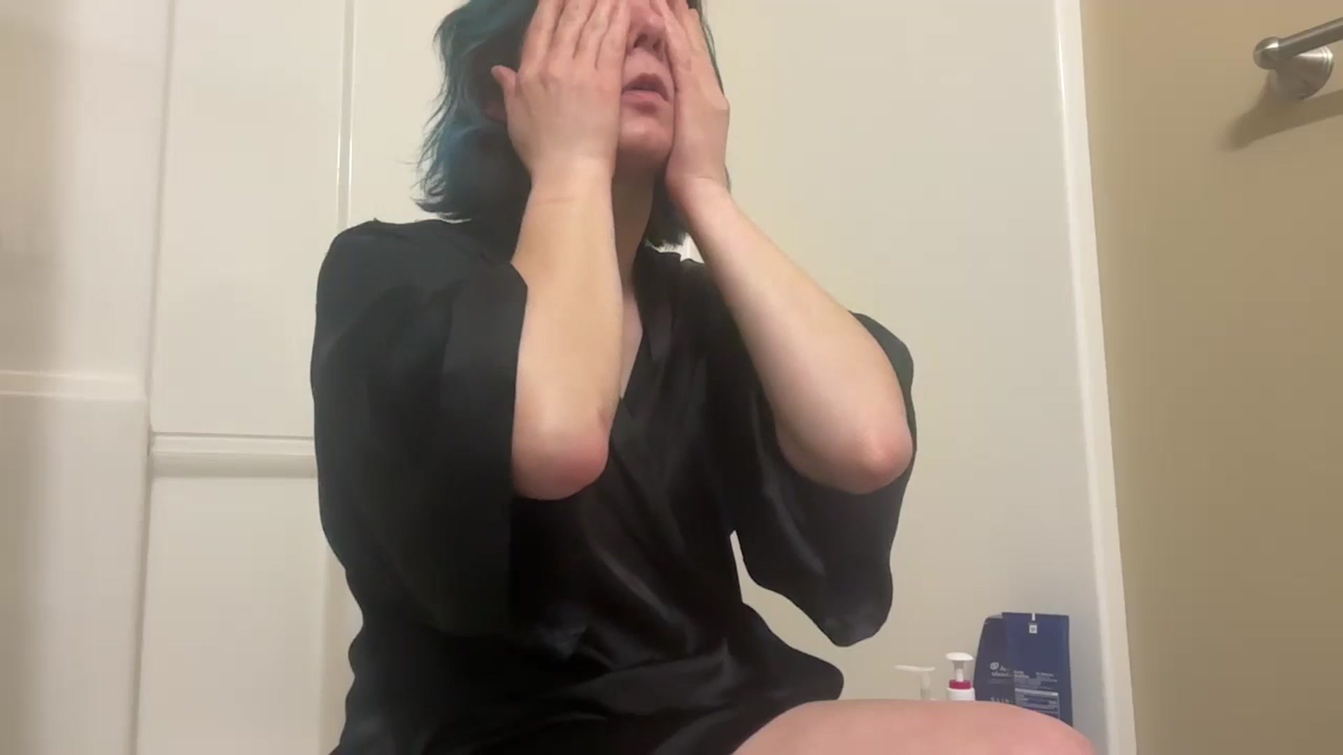Gallery image thumbnail from EmmyLove's myfreecams stream on, 02/25/2025, 06:08 image 1 of 20