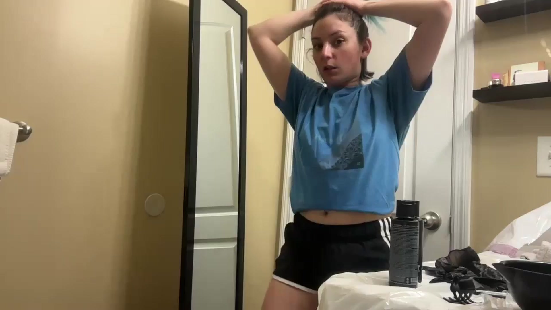 Gallery image thumbnail from EmmyLove's myfreecams stream on, 03/07/2025, 06:36 image 1 of 20
