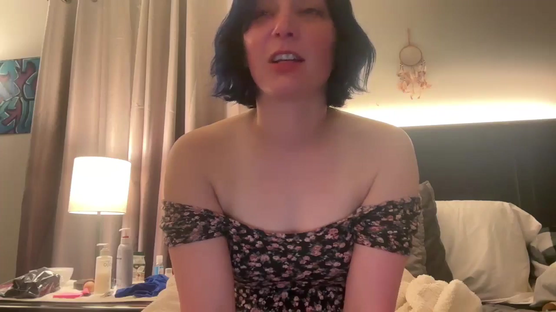 Gallery image thumbnail from EmmyLove's myfreecams stream on, 03/11/2025, 05:49 image 12 of 20