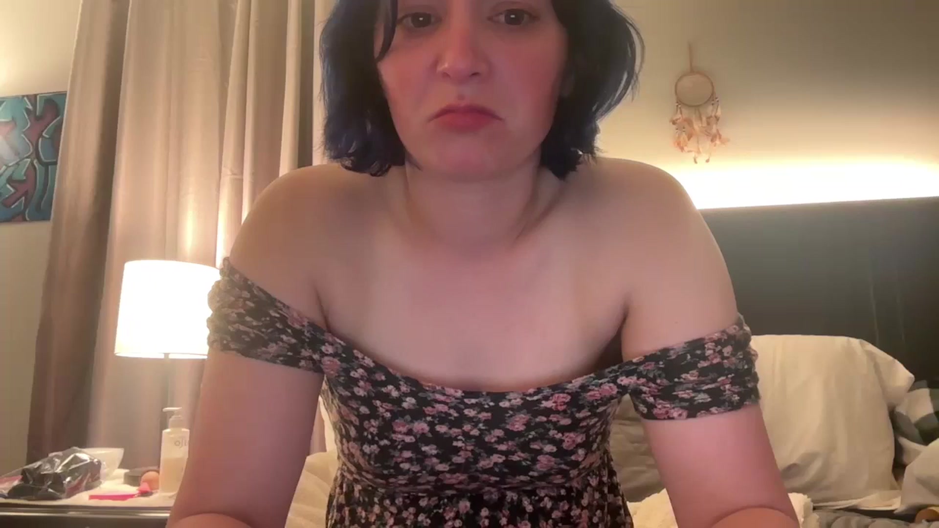 Gallery image thumbnail from EmmyLove's myfreecams stream on, 03/11/2025, 05:49 image 19 of 20