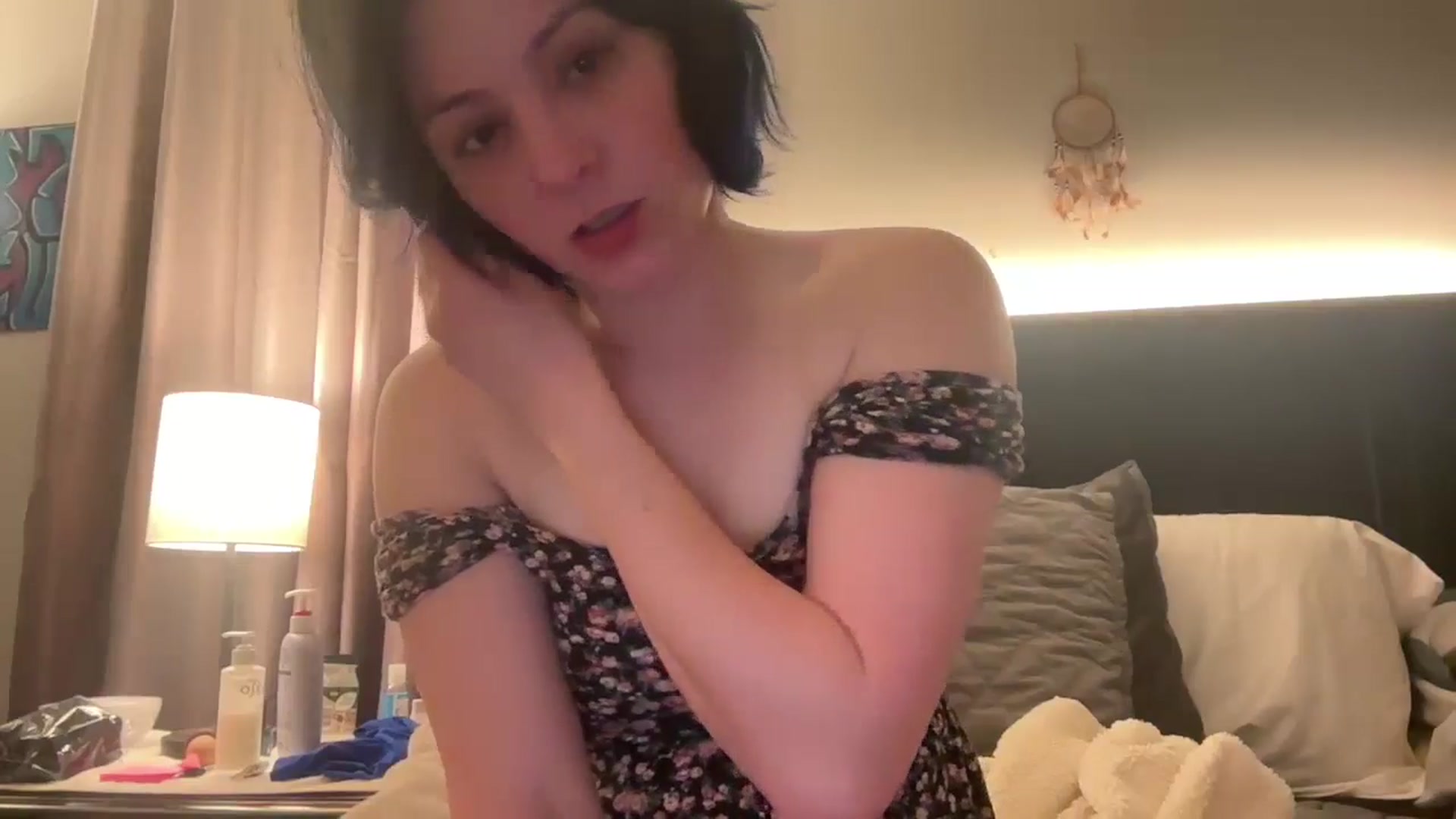 Gallery image thumbnail from EmmyLove's myfreecams stream on, 03/11/2025, 05:49 image 4 of 20