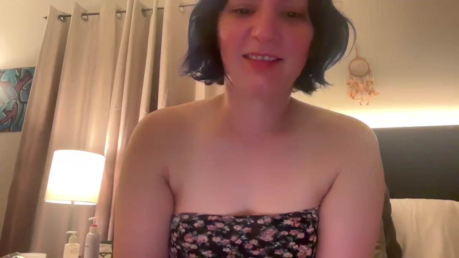 Gallery image thumbnail from EmmyLove's myfreecams stream on, 03/11/2025, 06:14 image 1 of 20