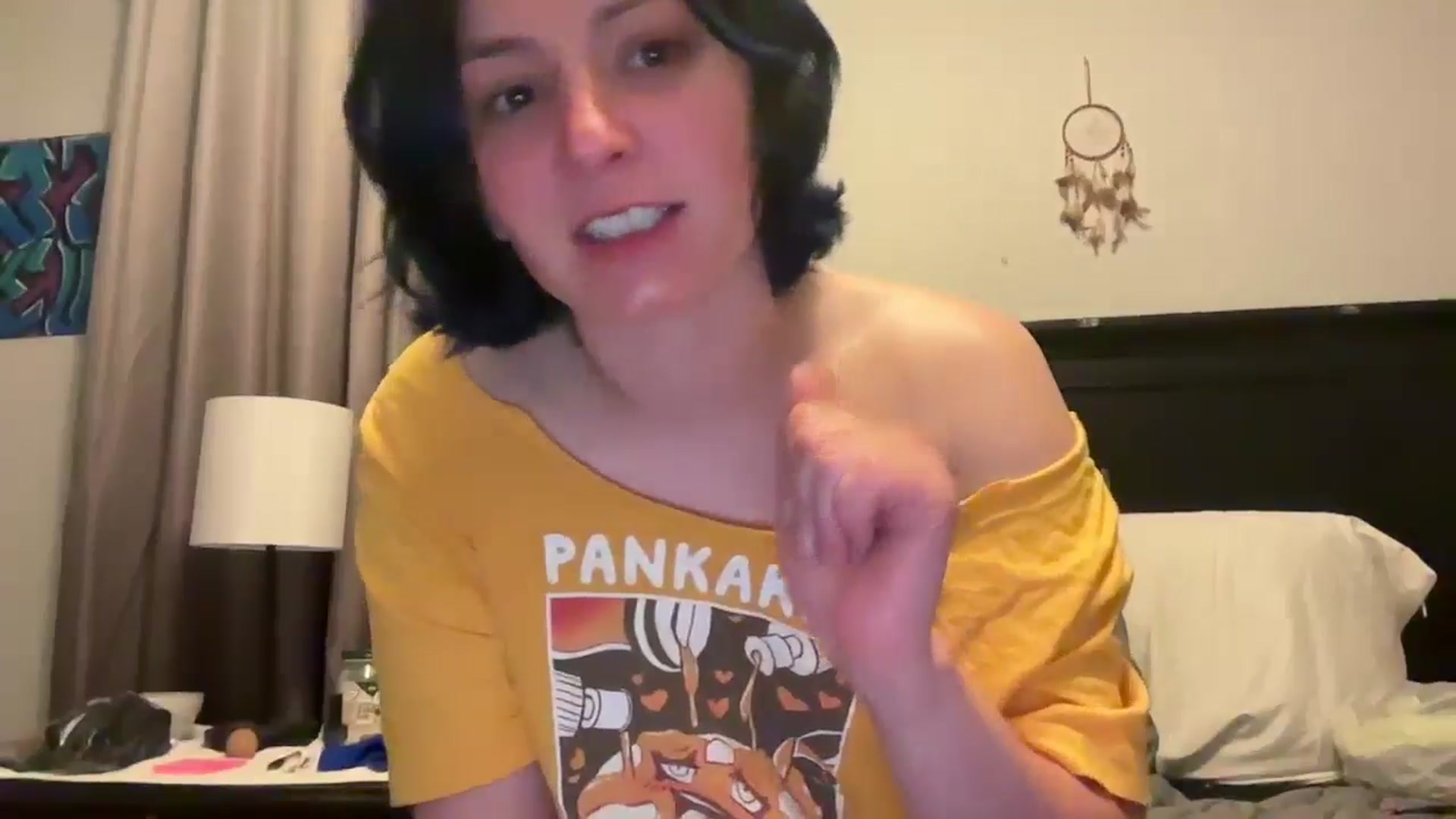 Gallery image thumbnail from EmmyLove's myfreecams stream on, 03/12/2025, 05:11 image 17 of 20
