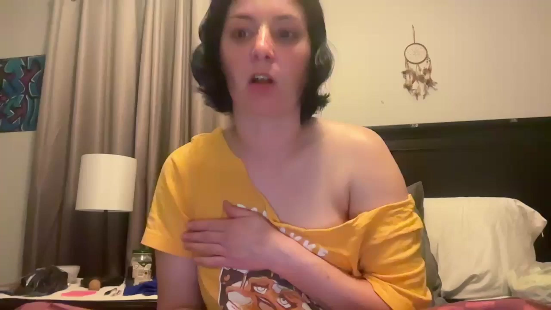 Gallery image thumbnail from EmmyLove's myfreecams stream on, 03/12/2025, 05:11 image 13 of 20