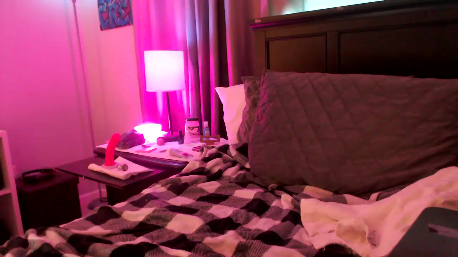 Gallery image thumbnail from EmmyLove's myfreecams stream on, 03/14/2025, 06:41 image 20 of 20