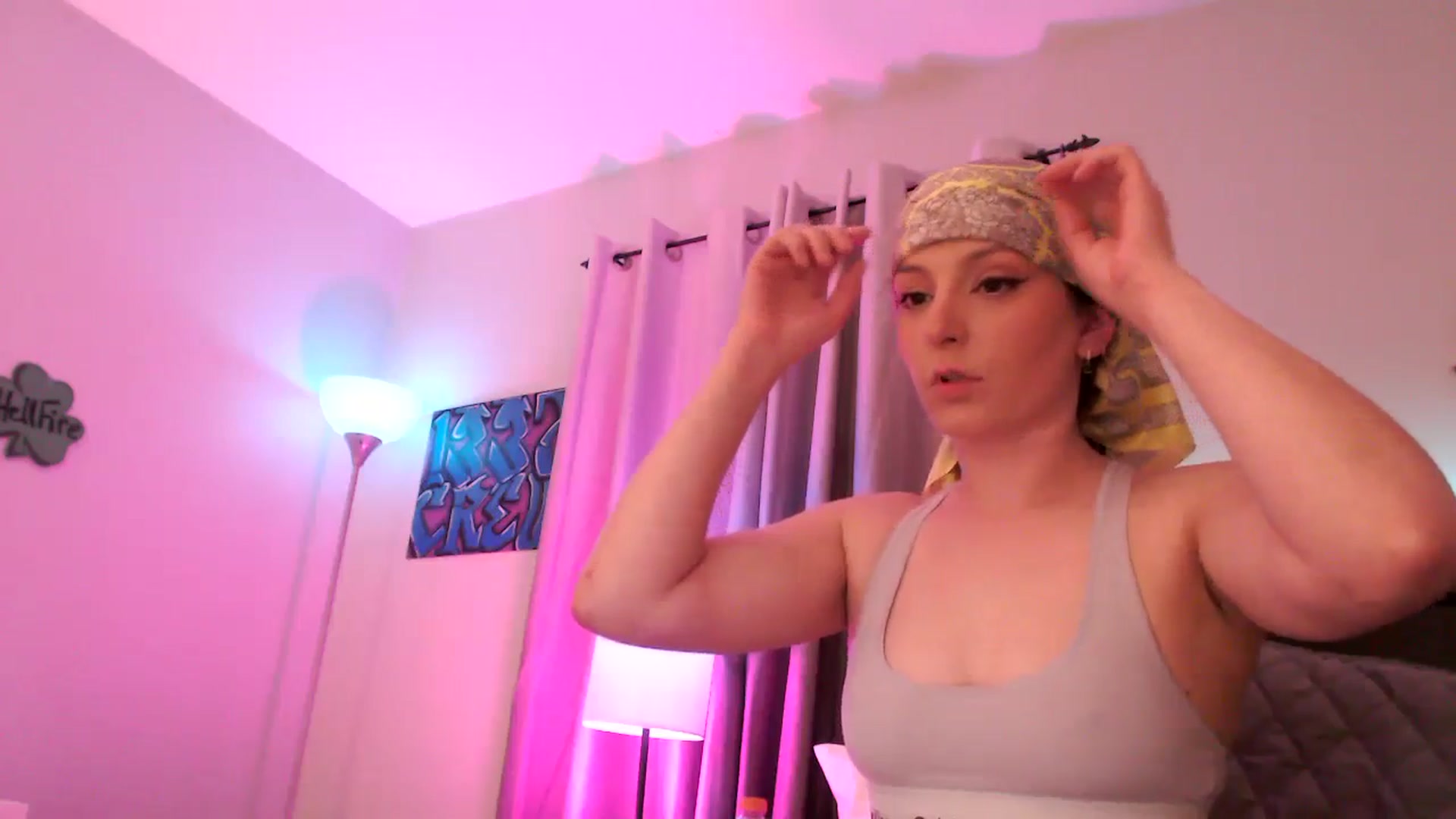 Gallery image thumbnail from EmmyLove's myfreecams stream on, 03/15/2025, 05:22 image 3 of 20