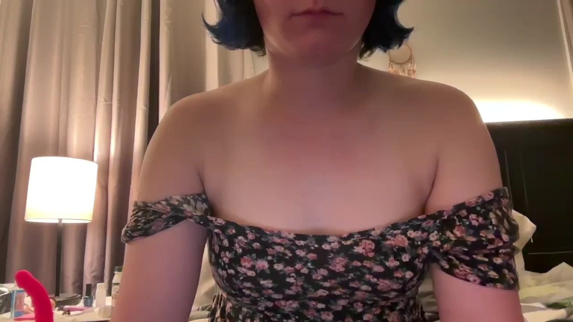 Gallery image thumbnail from EmmyLove's myfreecams stream on, 03/16/2025, 06:54 image 15 of 20