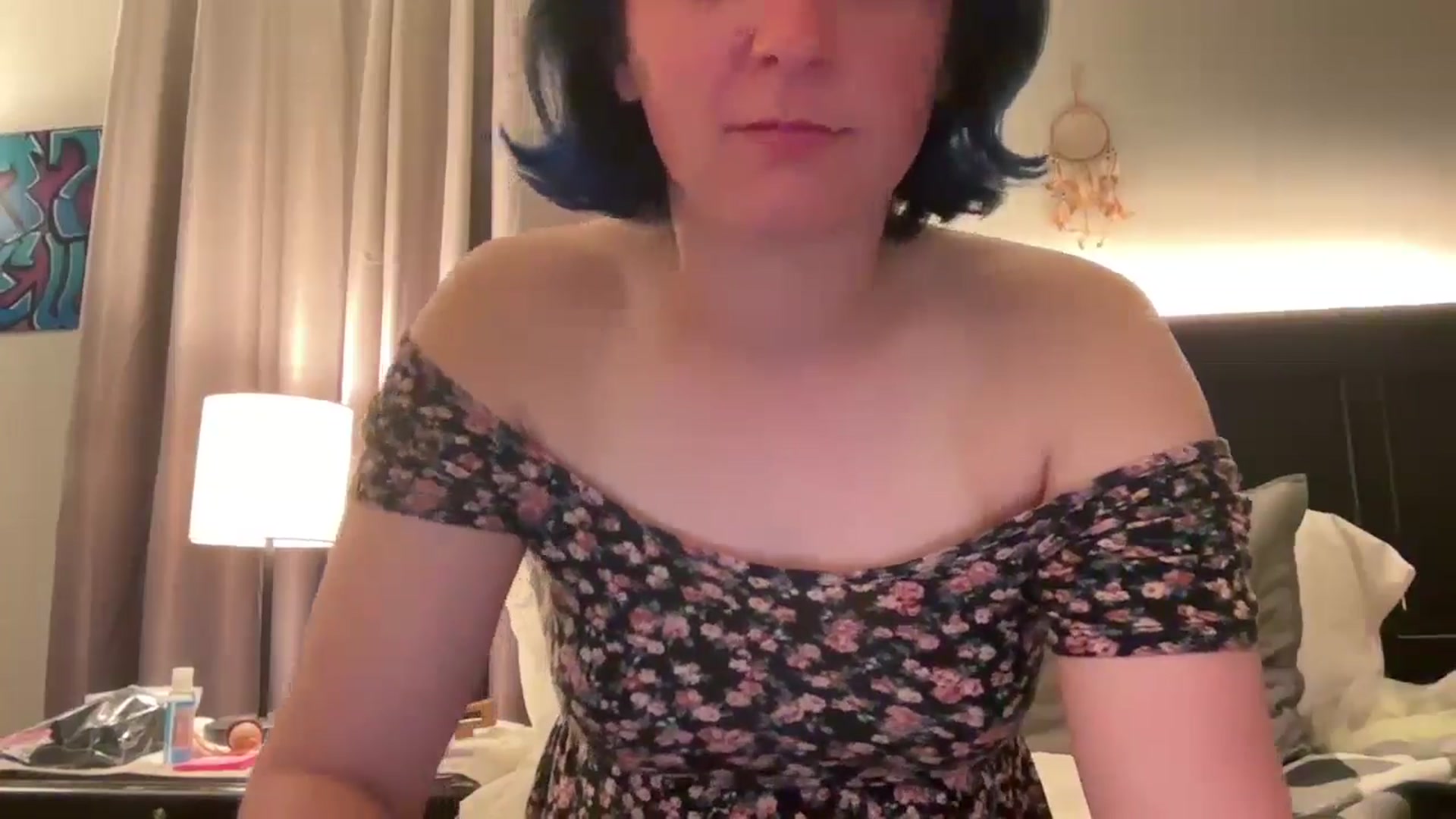 Gallery image thumbnail from EmmyLove's myfreecams stream on, 03/16/2025, 06:54 image 3 of 20
