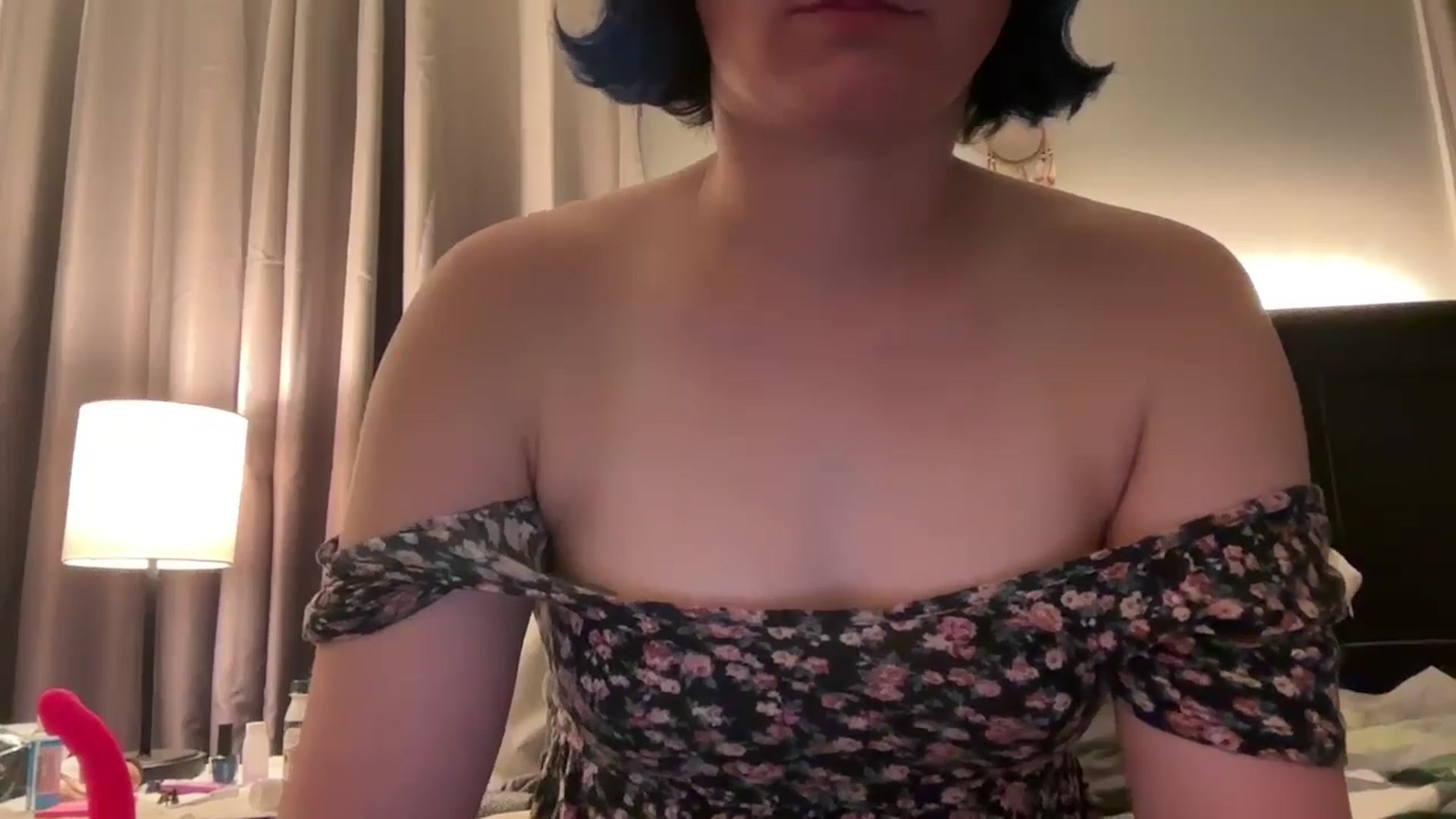 Gallery image thumbnail from EmmyLove's myfreecams stream on, 03/16/2025, 06:54 image 13 of 20