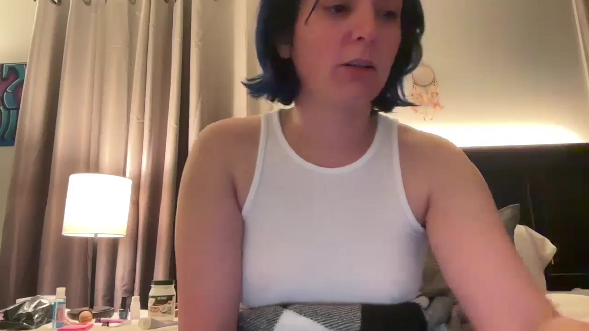 Gallery image thumbnail from EmmyLove's myfreecams stream on, 03/18/2025, 08:11 image 9 of 20