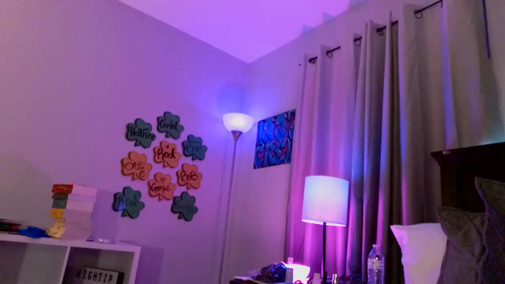 Gallery image thumbnail from EmmyLove's myfreecams stream on, 03/27/2025, 07:06 image 12 of 20