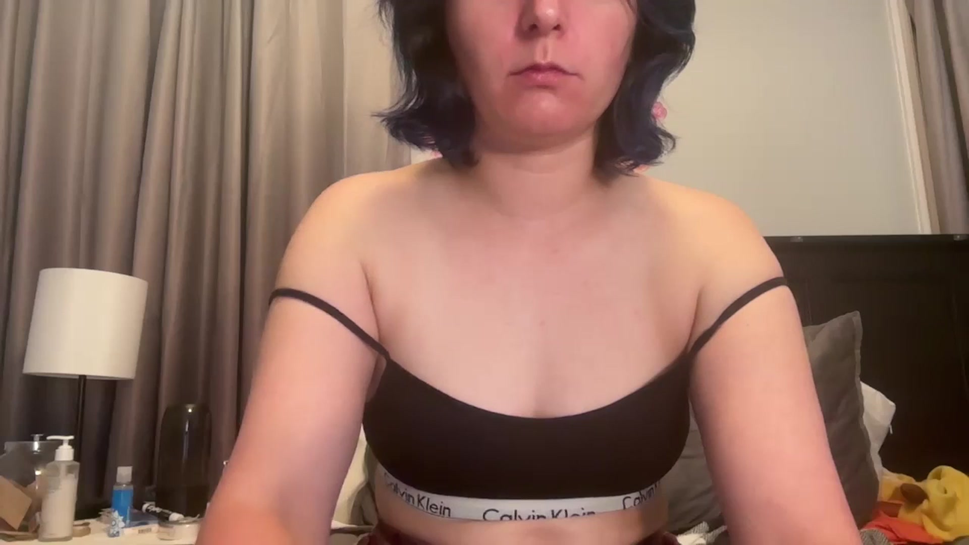 Gallery image thumbnail from EmmyLove's myfreecams stream on, 06/11/2025, 07:17 image 7 of 20