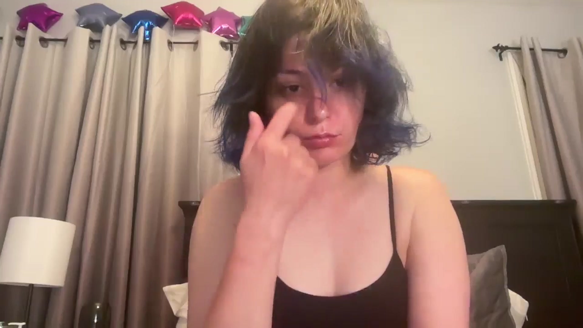 Gallery image thumbnail from EmmyLove's myfreecams stream on, 06/11/2025, 07:17 image 6 of 20