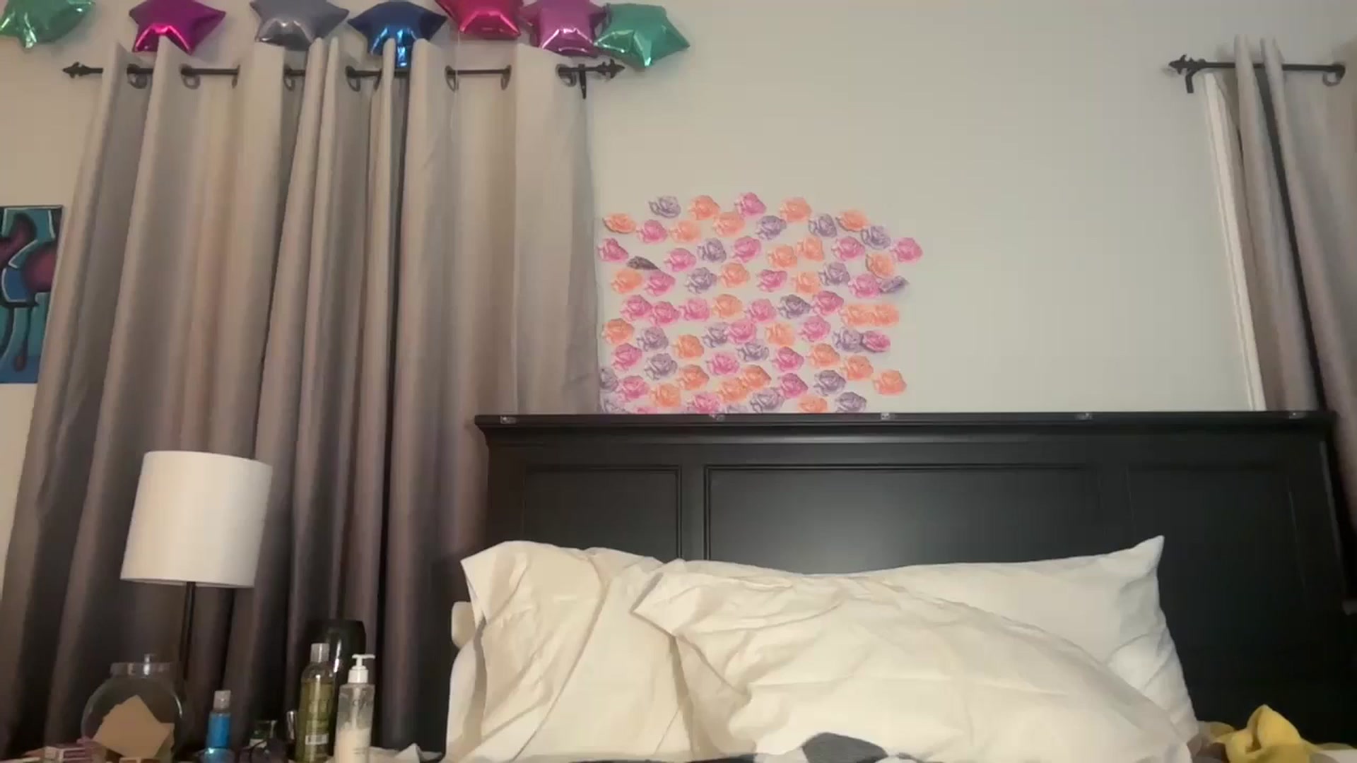 Gallery image thumbnail from EmmyLove's myfreecams stream on, 06/21/2025, 05:47 image 2 of 20