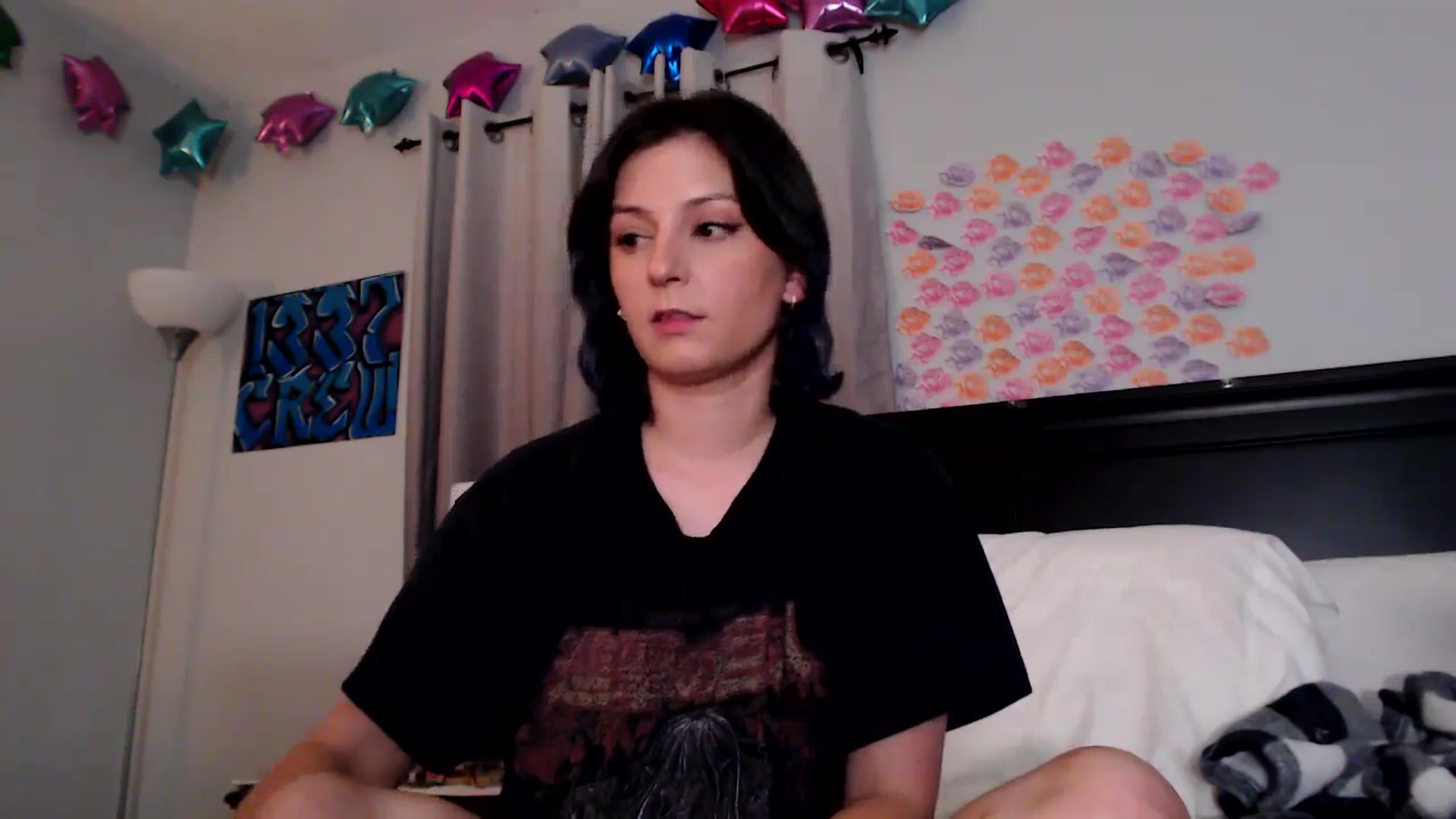 Gallery image thumbnail from EmmyLove's myfreecams stream on, 06/25/2025, 05:33 image 14 of 20
