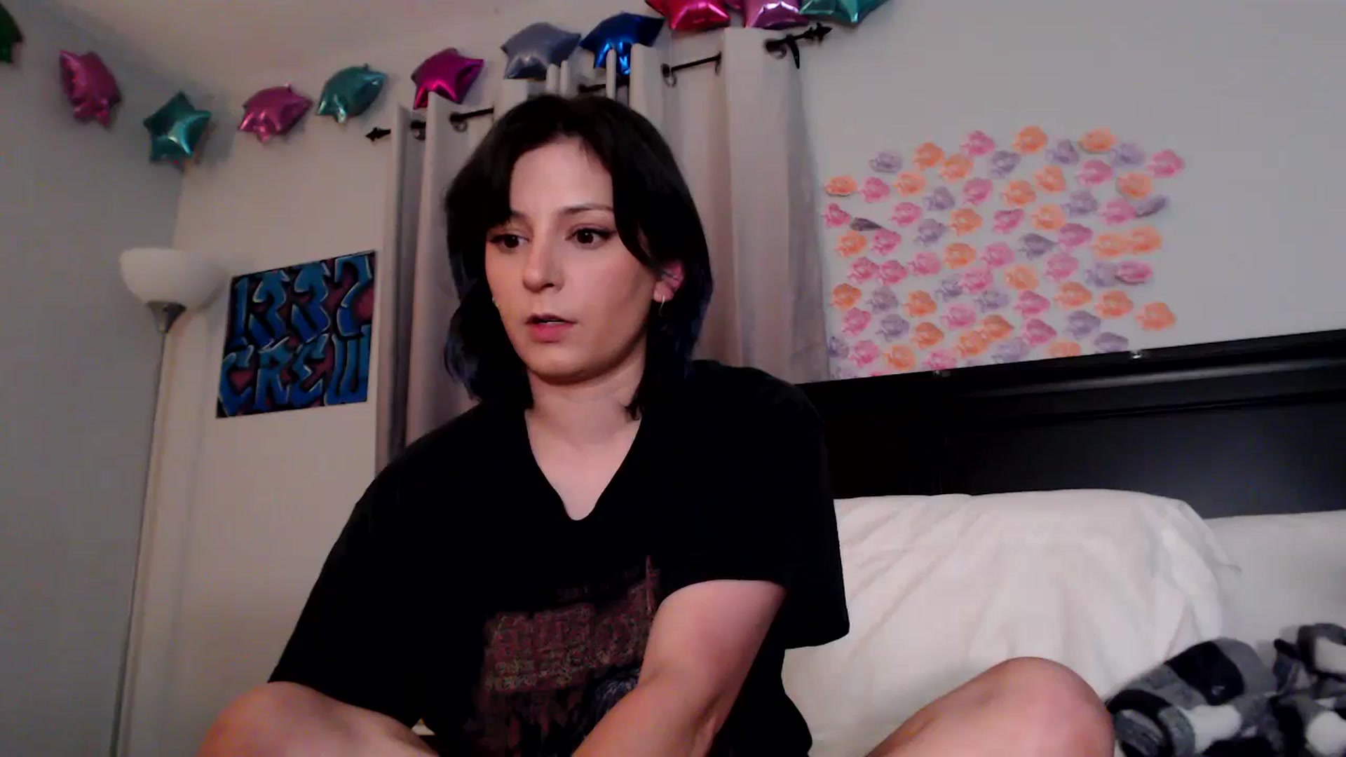 Gallery image thumbnail from EmmyLove's myfreecams stream on, 06/25/2025, 05:33 image 18 of 20