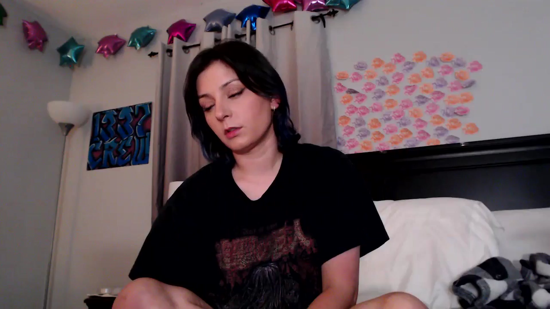 Gallery image thumbnail from EmmyLove's myfreecams stream on, 06/25/2025, 05:33 image 11 of 20